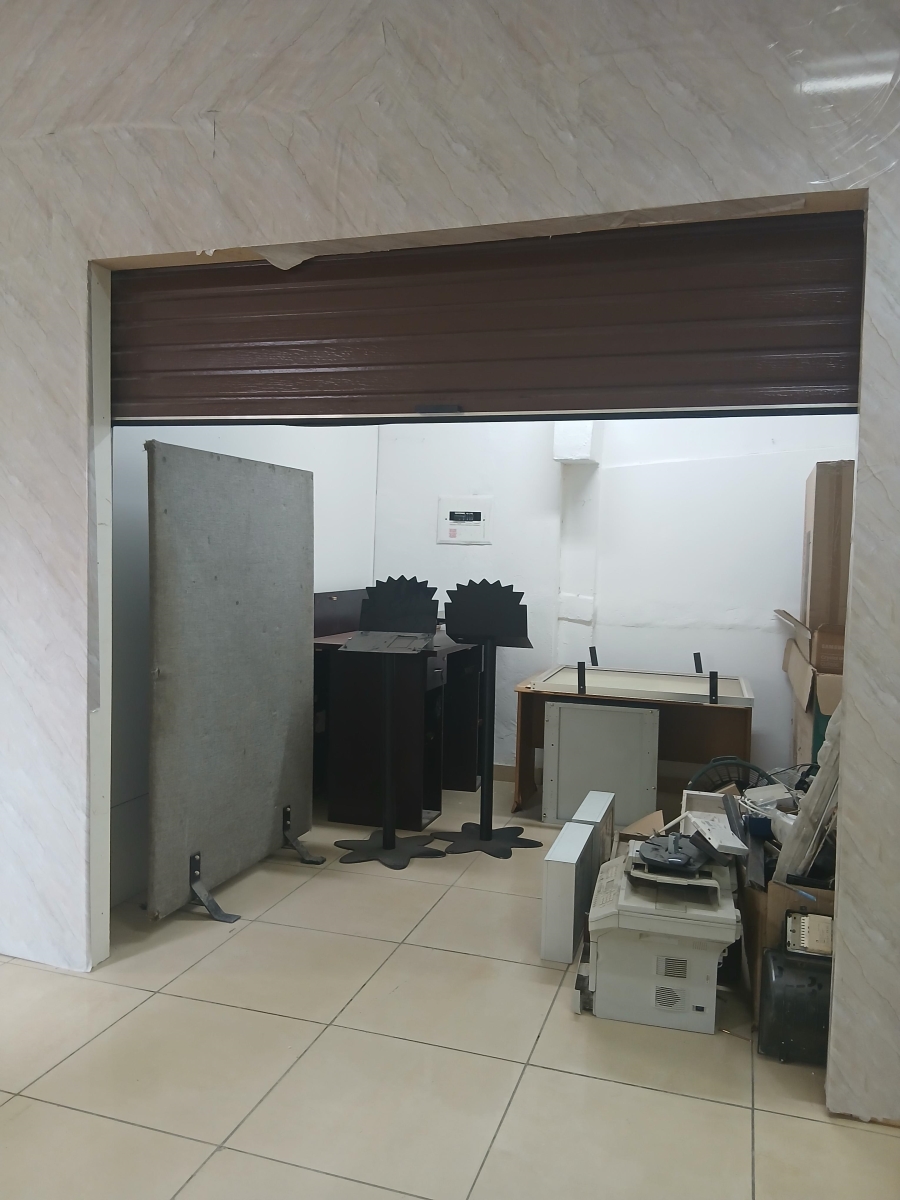 To Let commercial Property for Rent in Zinniaville North West